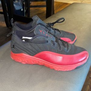 Jordan TWO3 Sneakers